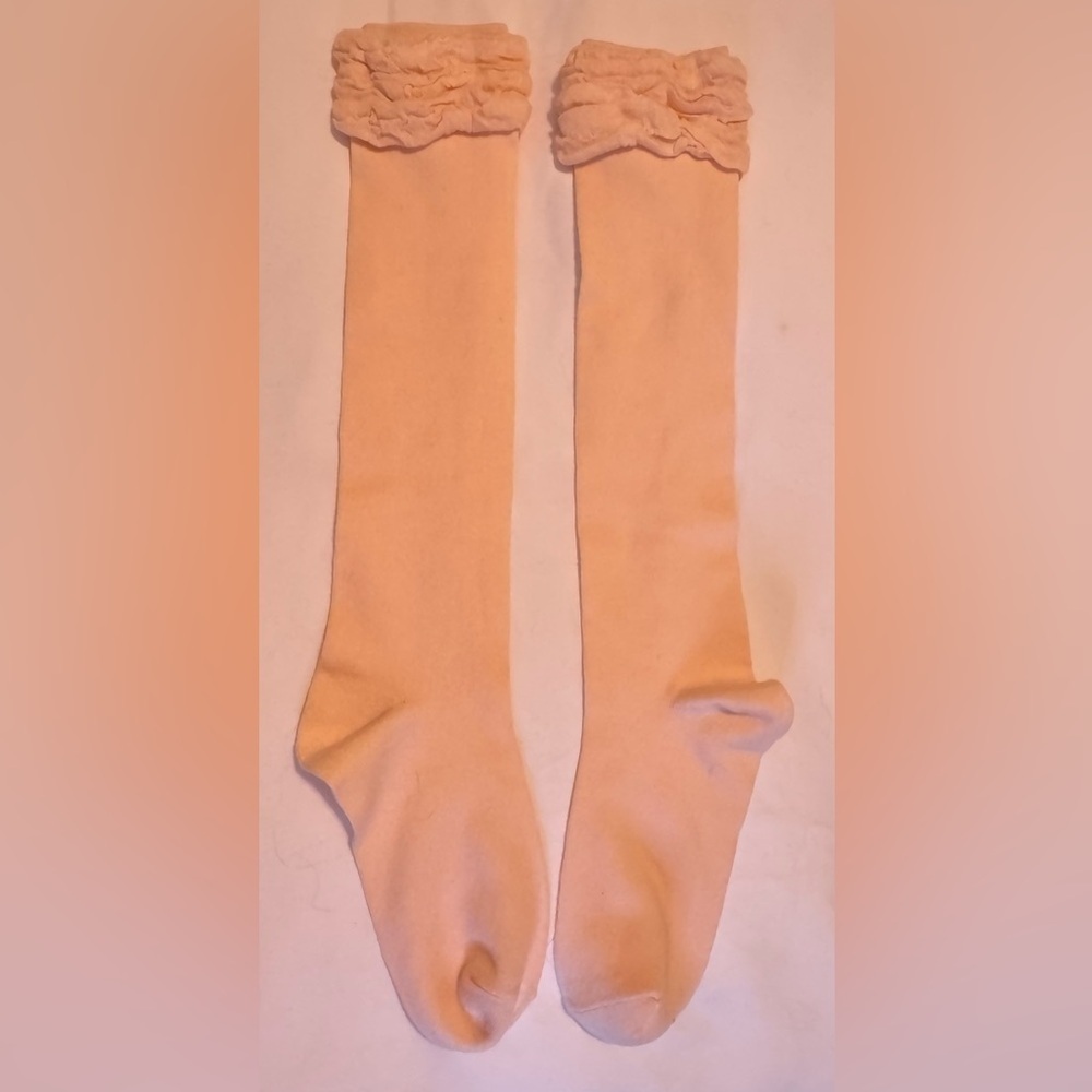 NEW Pale Pink Knee-High Socks with Ruffled Cuff